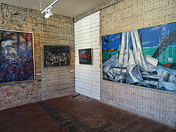 Evald Okas. Linn ja maa